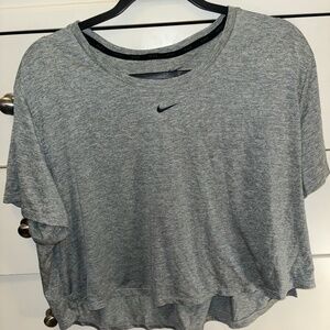 NIKE DRY fit women's crop top